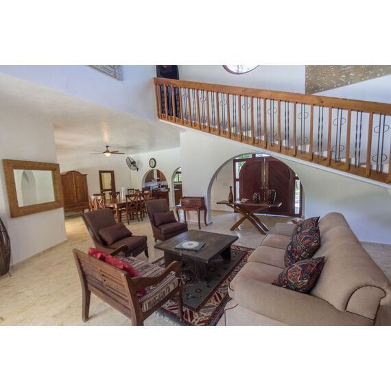 Villa in Sosua (Sosua) Dominican Republic area 640m² 2 floors, 4 image