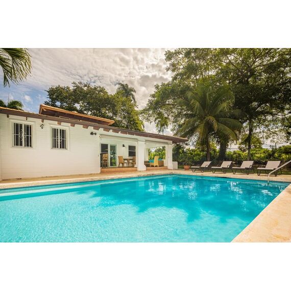 Villa in Sosua (Sosua) Dominican Republic area 235m² 1 floors, 6 image