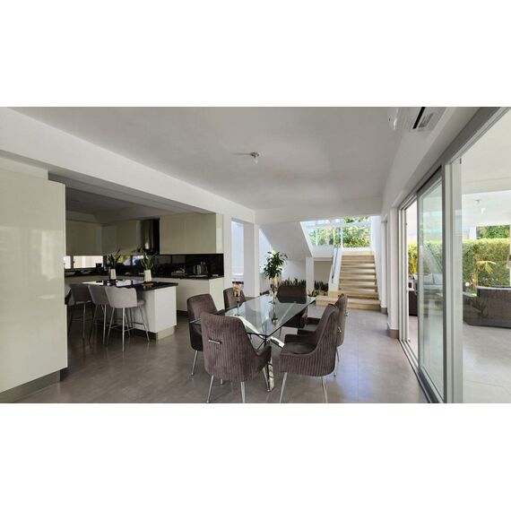 Villa in Punta Cana (Punta Cana) Dominican Republic area 480m² 2 floors, 6 image