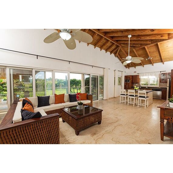 Villa in Sosua (Sosua) Dominican Republic area 230m² 1 floors, 4 image