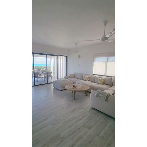 Villa in Las Terrenas (Las Terrenas) Dominican Republic area 296m² 3 floors, 11 image