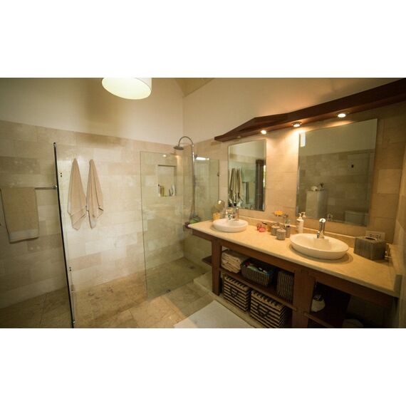 Villa in Cabarete (Cabarete) Dominican Republic area 457m² 1 floors, 16 image