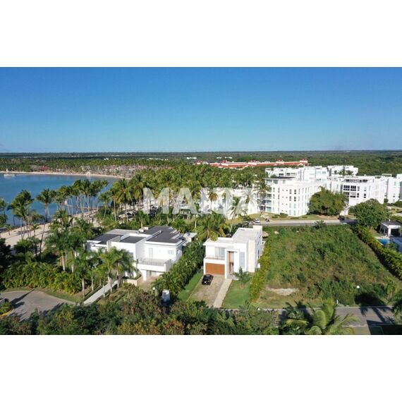 Villa in La Romana (La Romana) Dominican Republic area 457m² 2 floors