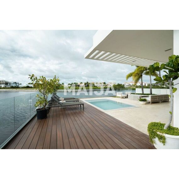 Villa in Punta Cana (Cap Cana) Dominican Republic area 640m² 2 floors, 6 image
