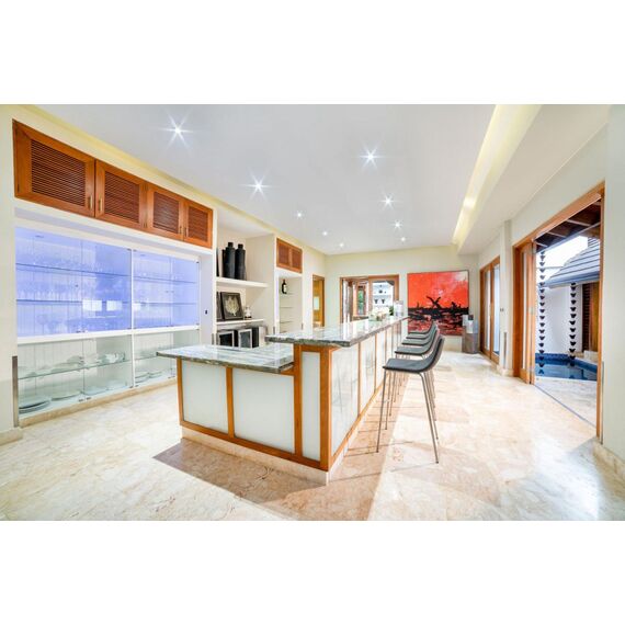 Villa in La Romana (La Romana) Dominican Republic area 1012m² 2 floors, 18 image