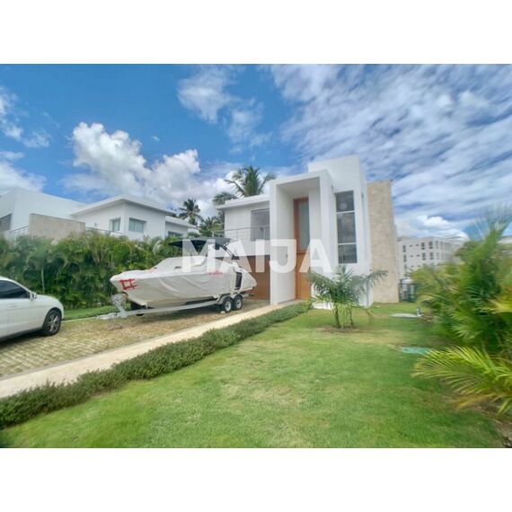 Villa in La Romana (La Romana) Dominican Republic area 457m² 2 floors, 2 image