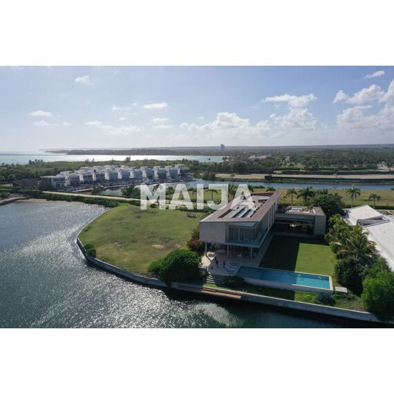 Villa in Punta Cana (Punta Cana) Dominican Republic area 1803m² 2 floors, 3 image