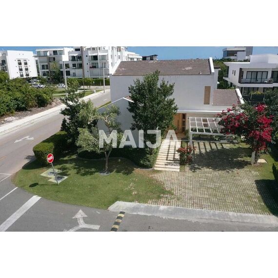 Villa in Punta Cana Dominican Republic area 342m² 2 floors, 3 image