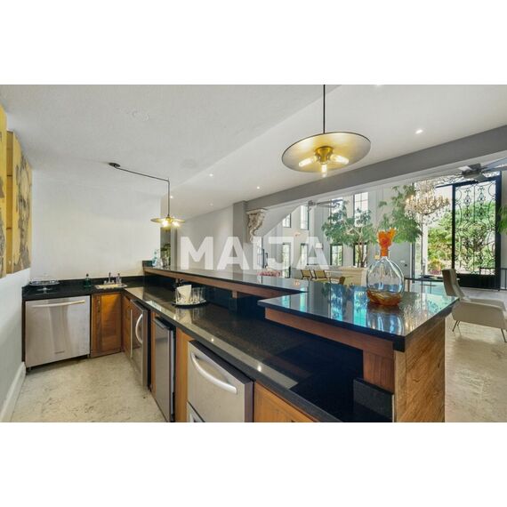 Villa in La Romana (La Romana) Dominican Republic area 1000m² 2 floors, 14 image