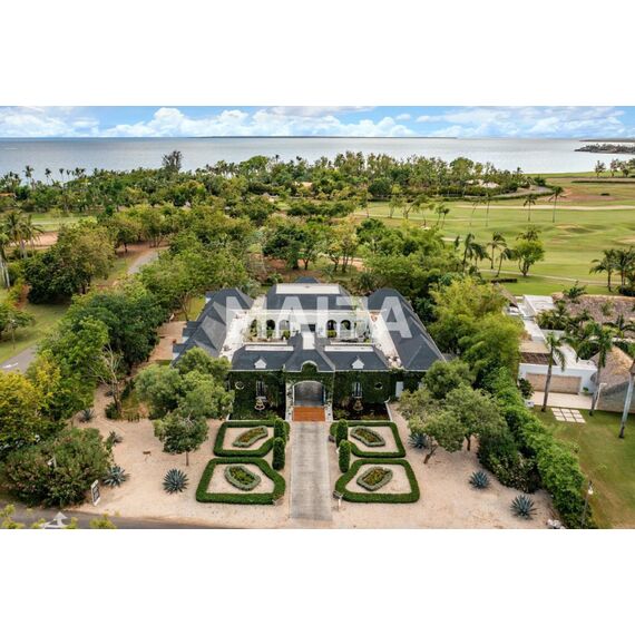 Villa in La Romana (La Romana) Dominican Republic area 1000m² 2 floors, 2 image