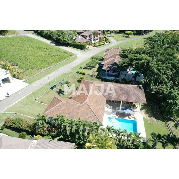 House in Sosua (Sosua) Dominican Republic area 250m² 2 floors, 9 image