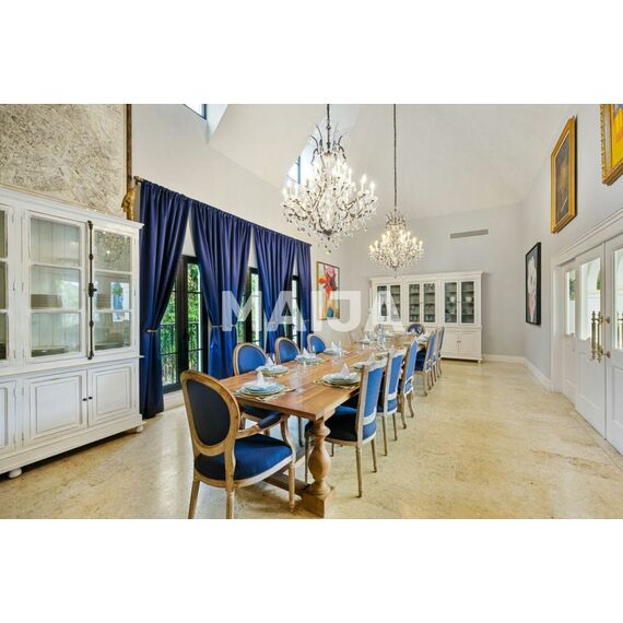 Villa in La Romana (La Romana) Dominican Republic area 1000m² 2 floors, 15 image