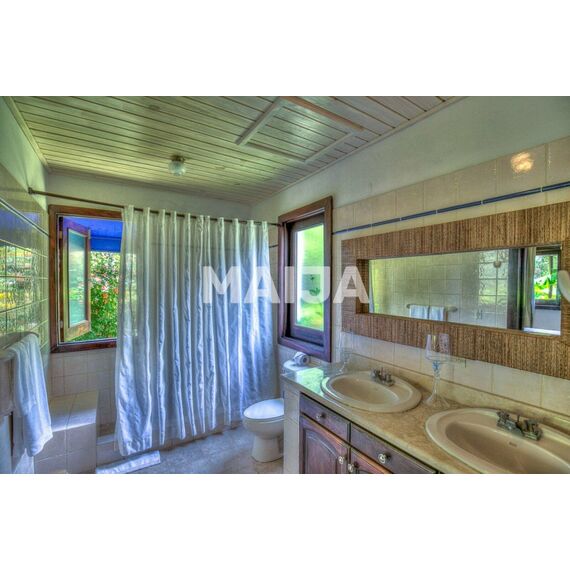 Villa in Cabarete (Cabarete) Dominican Republic area 850m² 1 floors, 4 image