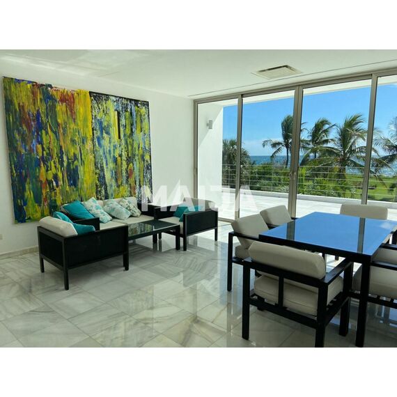 Villa in La Romana (La Romana) Dominican Republic area 900m² 2 floors, 4 image