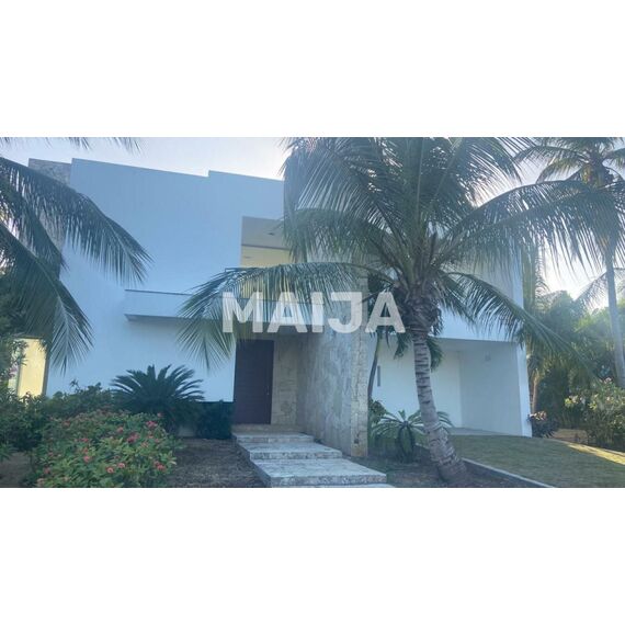 Villa in La Romana (La Romana) Dominican Republic area 800m² 2 floors, 4 image