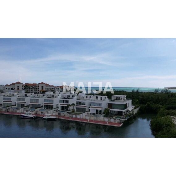 Villa in Punta Cana (Cap Cana) Dominican Republic area 640m² 2 floors, 3 image