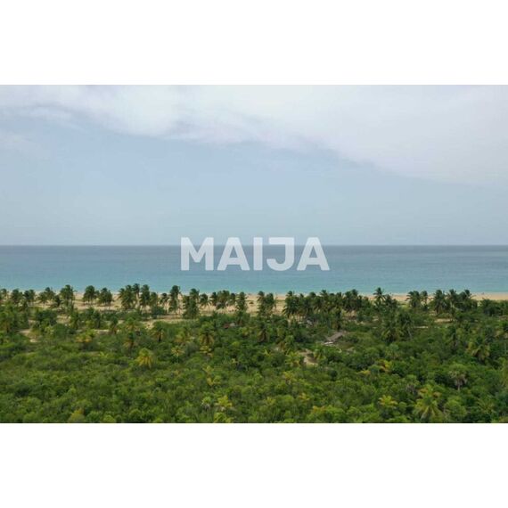 Land in Miches (Miches) Dominican Republic plot within city limits 3870372m² , 14 image