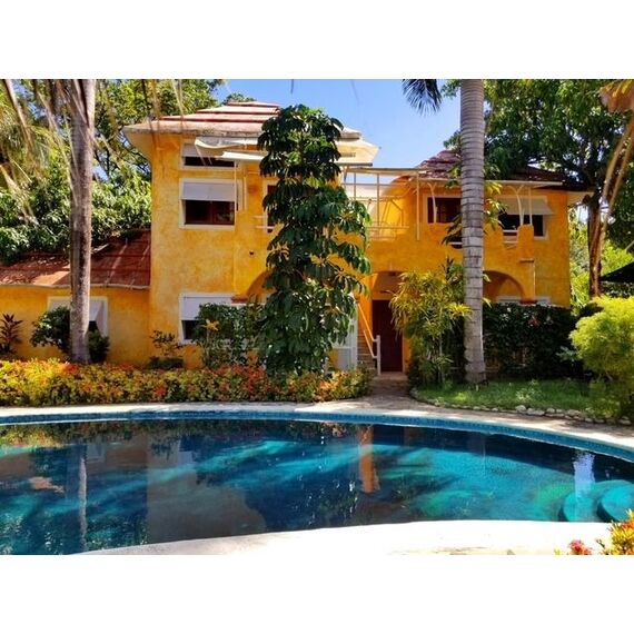 Hotel in Cabarete (Cabarete) Dominican Republic 1624m² 