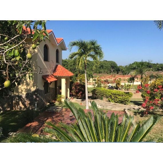 Apartment 4-room 3+1 in Sosua (Sosua) Dominican Republic area 345m² , 2 image